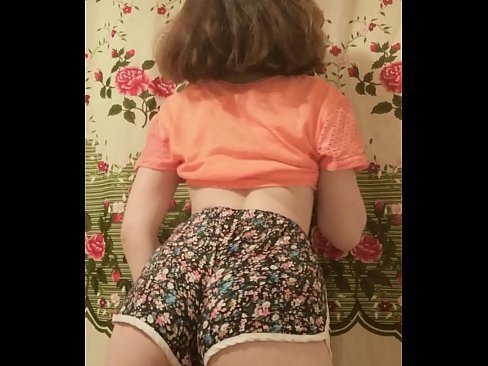 ❤️ सेक्सी तरुण बेब कॅमेऱ्यात तिची चड्डी काढत आहे आमच्याकडे mr.porno-filmy.ru ﹏